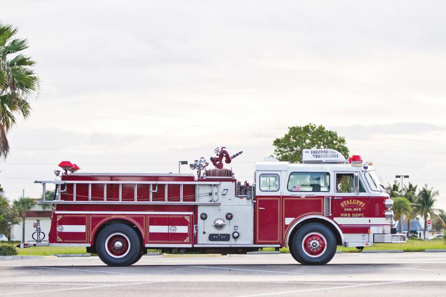  American LaFrance Century Fire Engine 1985 года  (фото 23 из 24)